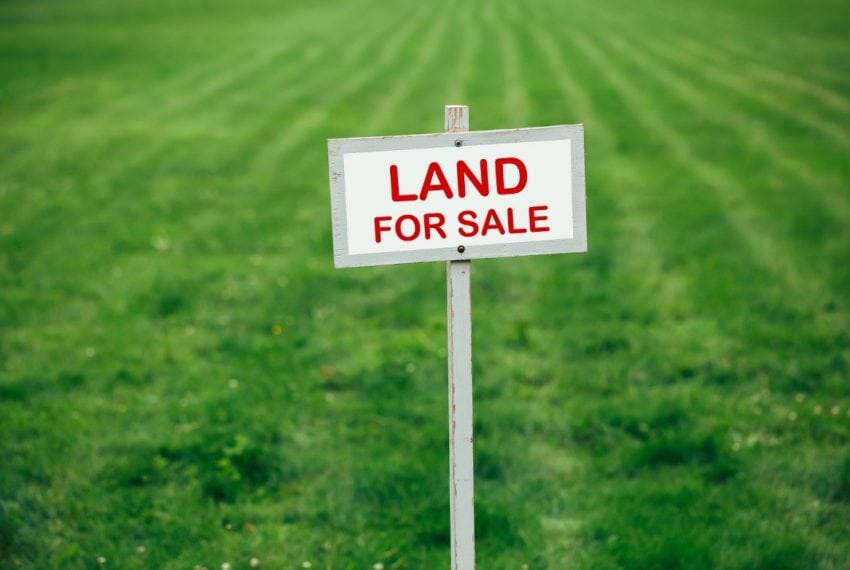 investing real estate land