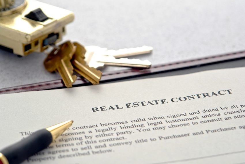 Real Estate Contract And Lock Box